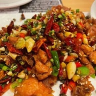La Meow หม่าล่า DIY อาหารจีนหูหนาน-เสฉวน เซ็นทรัลพระราม 9