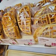 ยูเอฟเอ็มเบเกอรี่เฮ้าส์ ธนิยะ