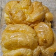 ยูเอฟเอ็มเบเกอรี่เฮ้าส์ ธนิยะ