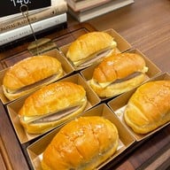 LoafyCo Market Place ทองหล่อ