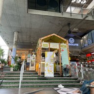 Adam n Eve Froyo The Commons Thonglor (Pop-Up)
