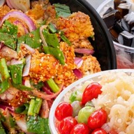 น้ำแข็งใส-ของอร่อยริมคลอง Green Moon เอกชัย 41