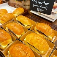 LoafyCo Market Place ทองหล่อ