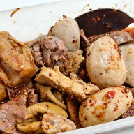 เนื้อตุ๋นท่าน้ำสาธุประดิษฐ์ ยานนาวา (Yan Nawa)