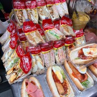 ฟาร์มเฮ้าส์ อารีย์