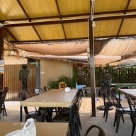 ร้านโค้งน้ำ บ้านแหลม