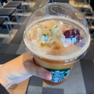 Starbucks สาทรสแควร์