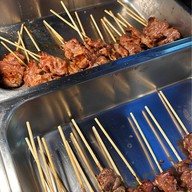 หมูปิ้งมหานคร ศาลาแดง