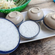 ชื่น..ก๋วยเตี๋ยวเรืออยุธยา สุขาภิบาล5