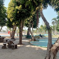 สวนสุขภาพเกาะลอย