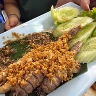 ครัวต้นมะพร้าวเคียง ม.บูรพา