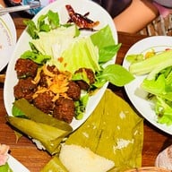 ครกไม้ไทยลาว ลาดปลาเค้า 24