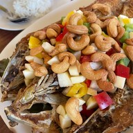 ร้านโค้งน้ำ บ้านแหลม