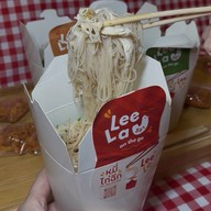 Leela on the go (ลีลาหมี่ไก่ฉีก) แบริ่ง