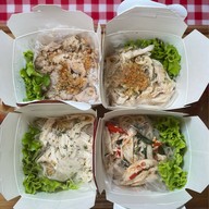 Leela on the go (ลีลาหมี่ไก่ฉีก) แบริ่ง