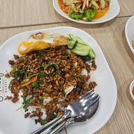 ร้านครัวชฏา ร้านครัวชฏา