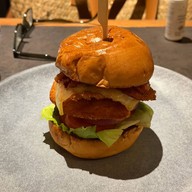 Talad At Anantara Mai Khao Villa