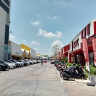 Little Walk Ramkhamhaeng