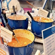 บรรยากาศ ปิ่นโต 24