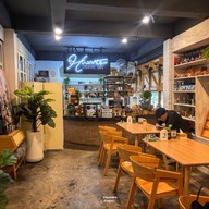Hwantsu Creative Cafe
