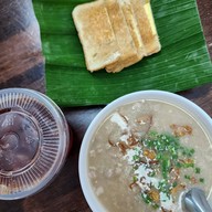 มื้อเช้า Breakfast time