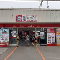 Makro ลาดพร้าว