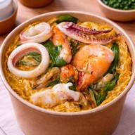 ข้าวไข่เจียว&อาหารใต้ by ครัวคุณขวัญ