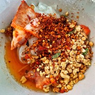 ป้าพรก๋วยเตี๋ยวหมูสูตรโบราณ พระนครศรีอยุธยา