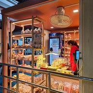 บรรยากาศ ปั้นลี่ ร.พ. เลิดสิน