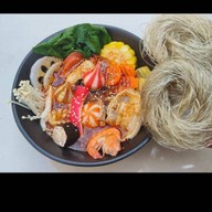ร้านหมาล่าหม้อไฟ ก๋องเงิน (แม่โจ้)
