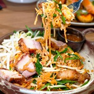 เมนูของร้าน บ้านนอกเข้ากรุง Central World