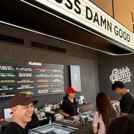 บรรยากาศ Guss Damn Good Khao Yai