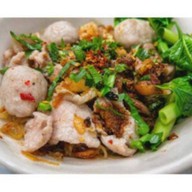 เตี๋ยวเรือซุปเปอร์แซ่บ!! ซีอิ๊วแห้ง ลองปะ..