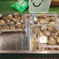 เมนูของร้าน ปลาเผา ริมเลซีฟู้ดตลาดกลางลาดสวาย