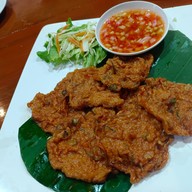 เฮือนฮอม -