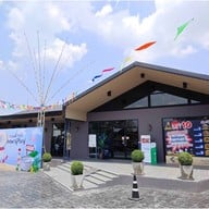 หน้าร้าน คลังนาปลาข้าว ชลบุรี