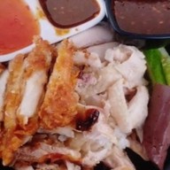 Kaomankai Yangyuen by The Kitchens หน้าอัสสัมชัญระยอง