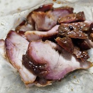 เมนูของร้าน นายโอวหมูแดงอบเตาถ่าน ตลาดตรอกหม้อ