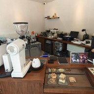 Huan coffee & roastery สุขุมวิท 101/1
