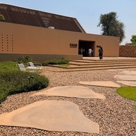 Roccia Cafe ร็อคเซียคาเฟ่