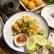 สุขเสมอแคมป์ปิ้ง เกาะล้าน