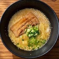 KITCHEN SHOWA Ekamai