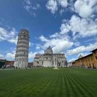 บรรยากาศ Leaning Tower of Pisa