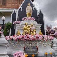 วัดกู้ (พระนางเรือล่ม)