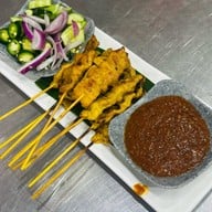 ก๋วยจั๊บเอกไพลิน ศรีนครินทร์