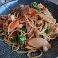 ร้านอาหารเครซี่-บี สเต็กเฮ้าส์ สวนผึ้ง