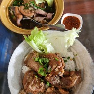 เมนูของร้าน ก๋วยเตี๋ยวเนื้อ พุทธศักราช 2460