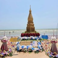หาดบางแสน