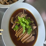 เมนูของร้าน ฉั่วเจียบฮวด ห่านพะโล้ท่าดินแดง ซอยท่าข้าม 24