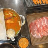 YOU&I Premium Suki Buffet The Emquartier ชั้น9